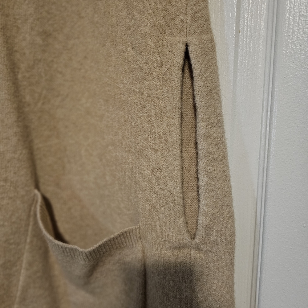 Antonio Melani Luke poncho sweater Large (L) - Picture 5 of 6